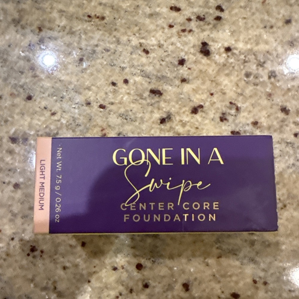 LWYA Gone in a Swipe Center Core Foundation – Light Medium – 0.26oz / 7.5g – New